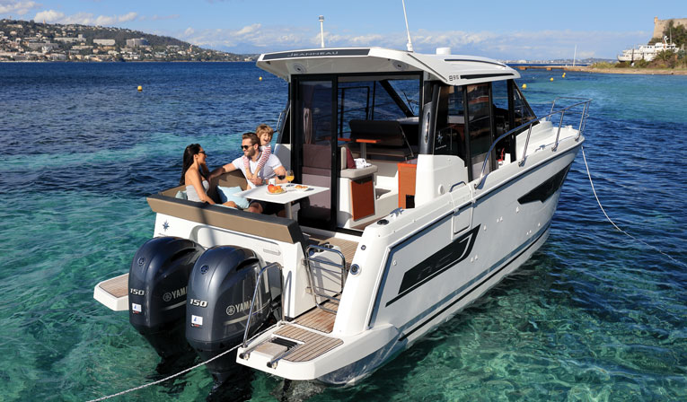 Jeanneau NC 895 - Lakeland Boating