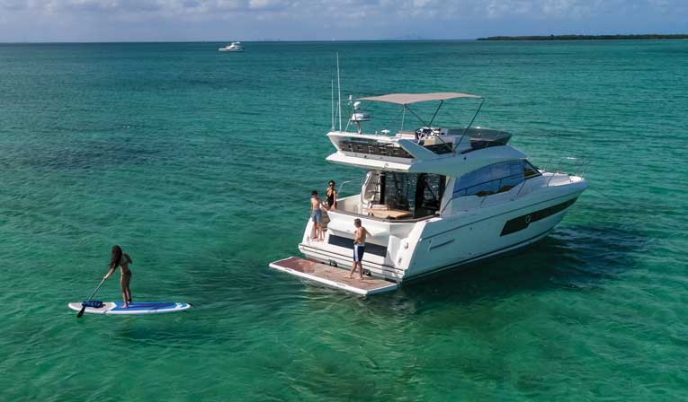 Prestige 460 Fly - Lakeland Boating