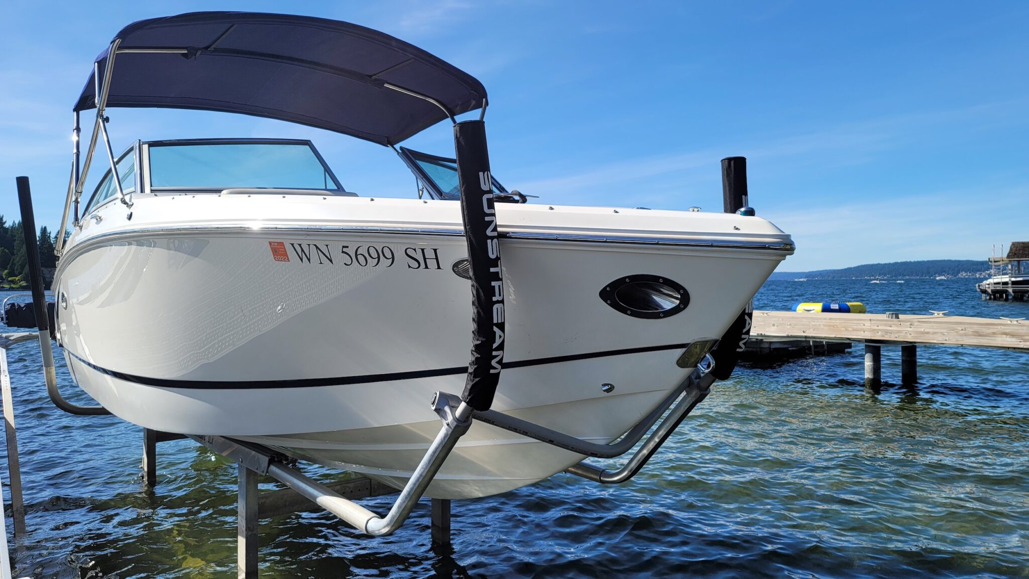 sunstream-s-new-family-of-next-gen-boat-lift-accessories-lakeland-boating