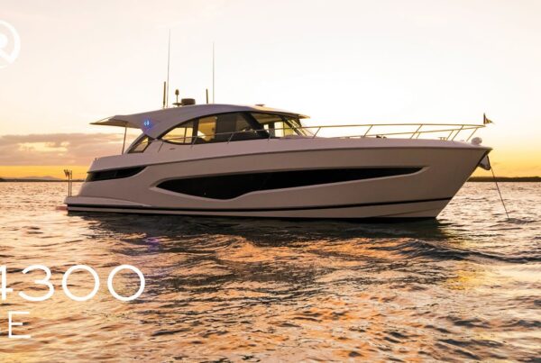 Riviera 4300 Sports Express