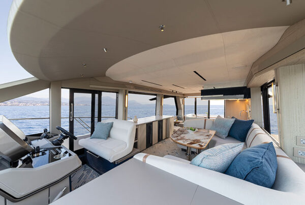 Galeon 560 FLY