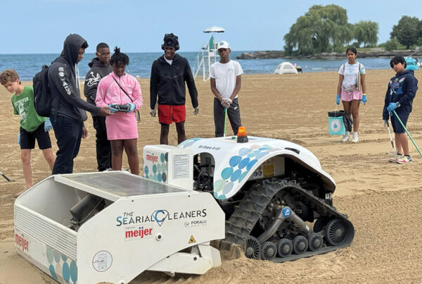 Ohio-Sea-Grant-Cleans-Lake-Erie