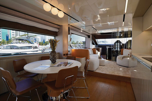 Cranchi S 62