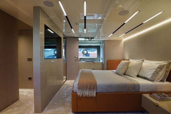 Cranchi S 62