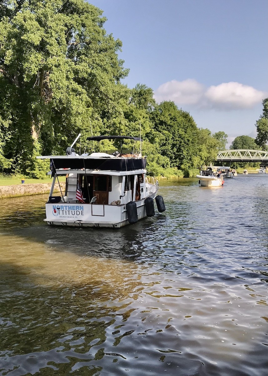 Entering the Erie Canal