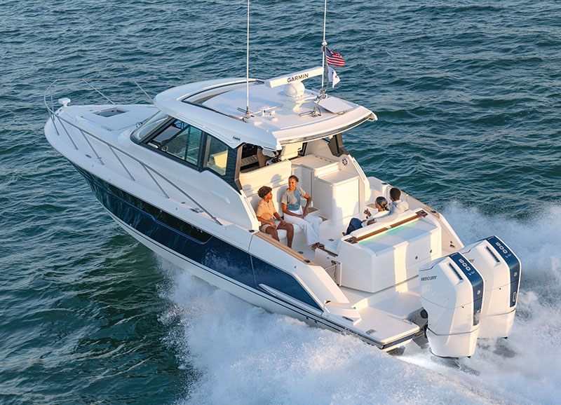 Tiara Yachts 39 LE - Lakeland Boating