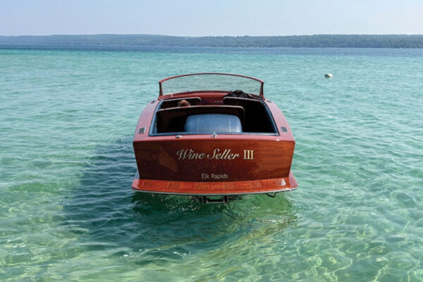 Verano-Boat-Works-V25