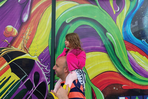 Mural-Daddy-Daughter