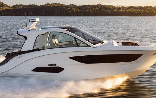 Sea-Ray-Sundancer-370