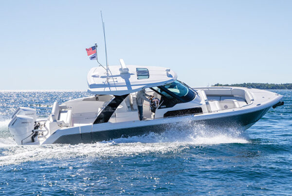 Tiara-Yachts-35-LS