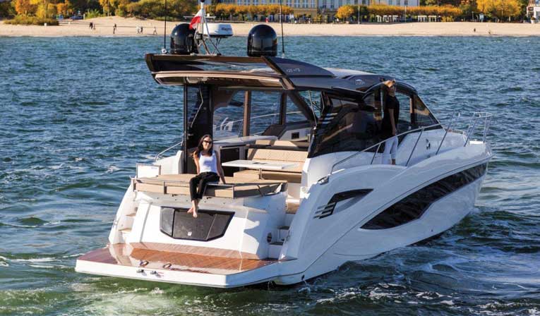 galeon yachts 425 hts